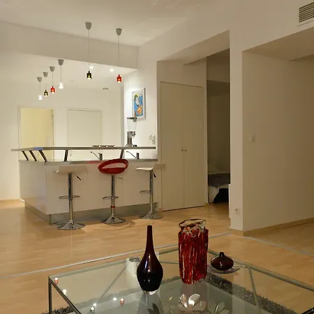 Loft Capitole Apartment *